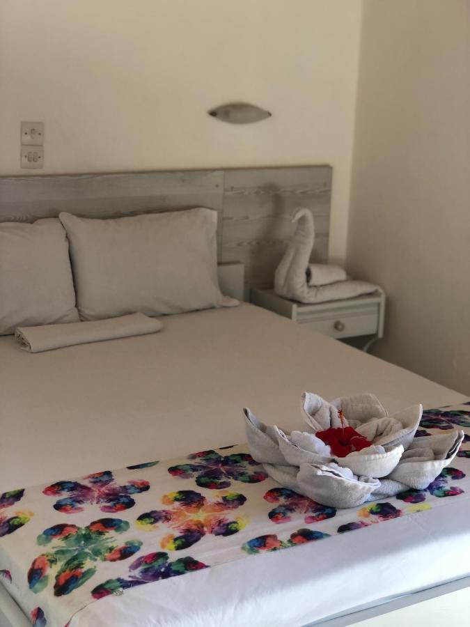 Flisvos Rooms Frangocastelo ภายนอก รูปภาพ